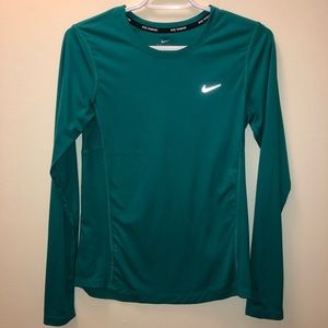 Nike dri fit